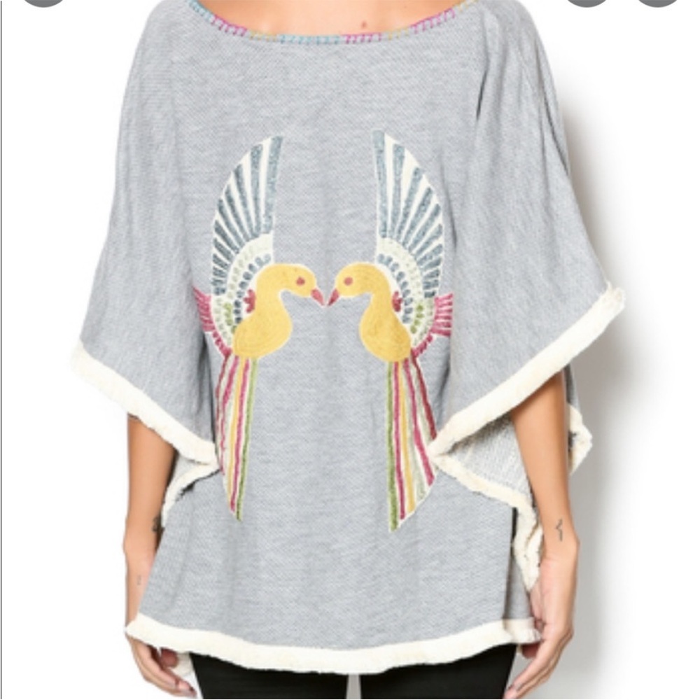 EUC Judith March Gray Poncho with Bird Design Small